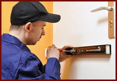 Locksmith Lock Store Des Moines, IA 515-344-3820 - 4-professional-locksmith